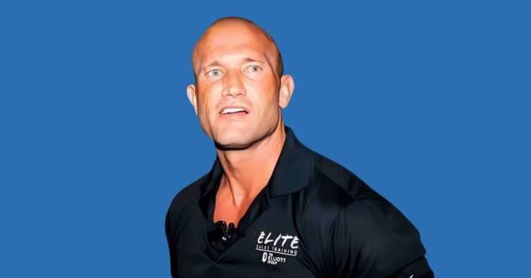 Andy Elliott net worth